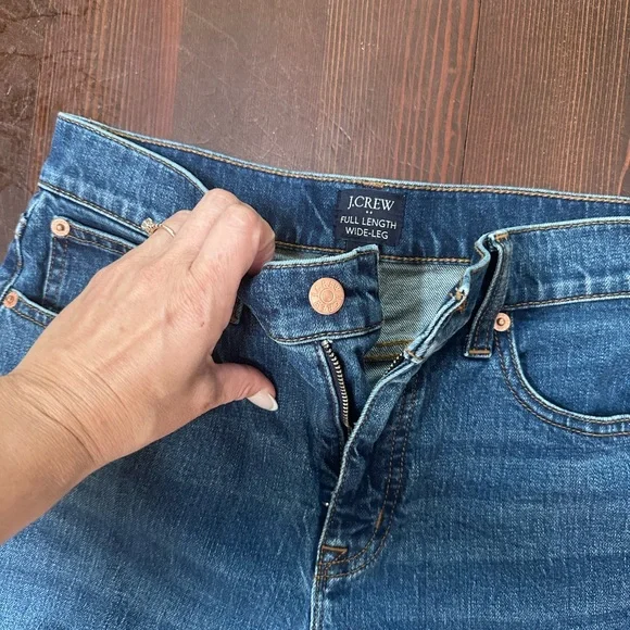 J. Crew Factory Wide-Leg cropped Jeans in All-Day Stretch - Picture 2 of 4